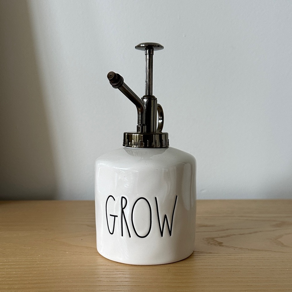 Rae Dunn GROW Mister